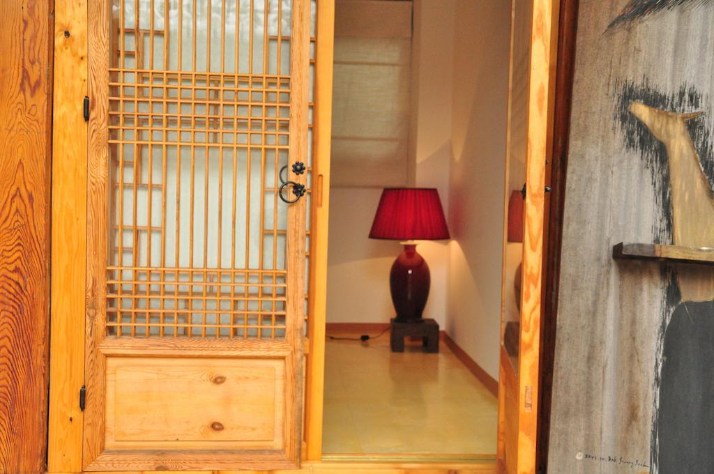 Hueahn Hanok Guesthouse Seul Oda fotoğraf