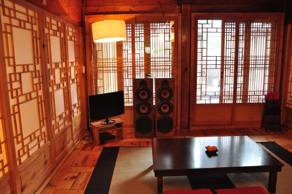 Hueahn Hanok Guesthouse Seul Dış mekan fotoğraf