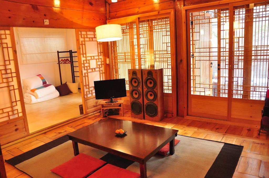 Hueahn Hanok Guesthouse Seul Dış mekan fotoğraf