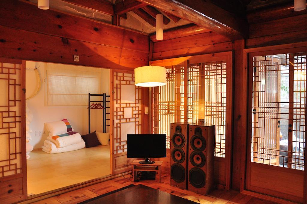 Hueahn Hanok Guesthouse Seul Dış mekan fotoğraf